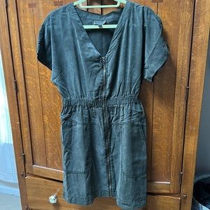 Green-grey Universal Thread utility dress, size small